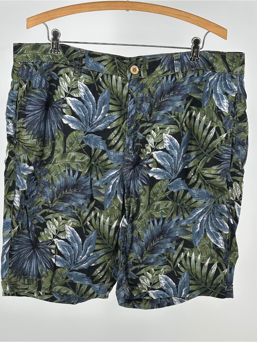 Men's 36 Tropical Leaf Print Linen Cotton Flat Front Shorts - Blue Green Beach